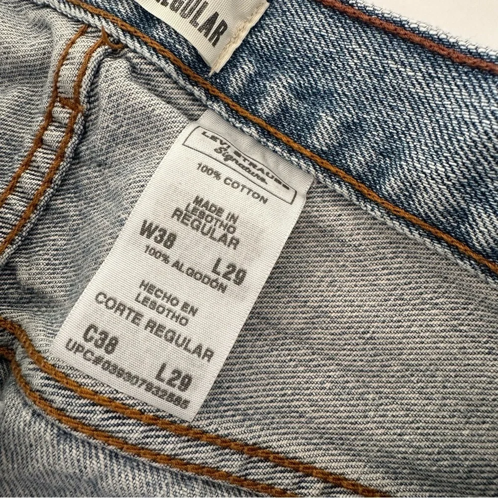 Vintage Levi’s 100% Cotton Made in South Africa 36 x 28 (labeled 38 x 29)